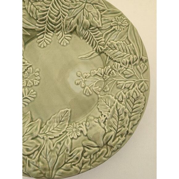 PLATE-SERVING/DECORATIVE-PORTA-Portugal-Green-Embossed-Floral-Frog-Lizard-11" - Picture 9 of 16